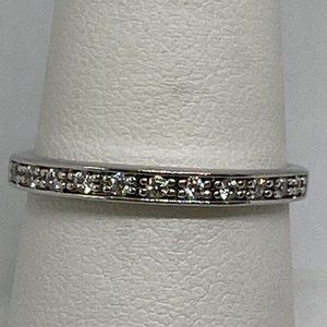 925 STERLING SILVER RING WITH CZ SIZE 8